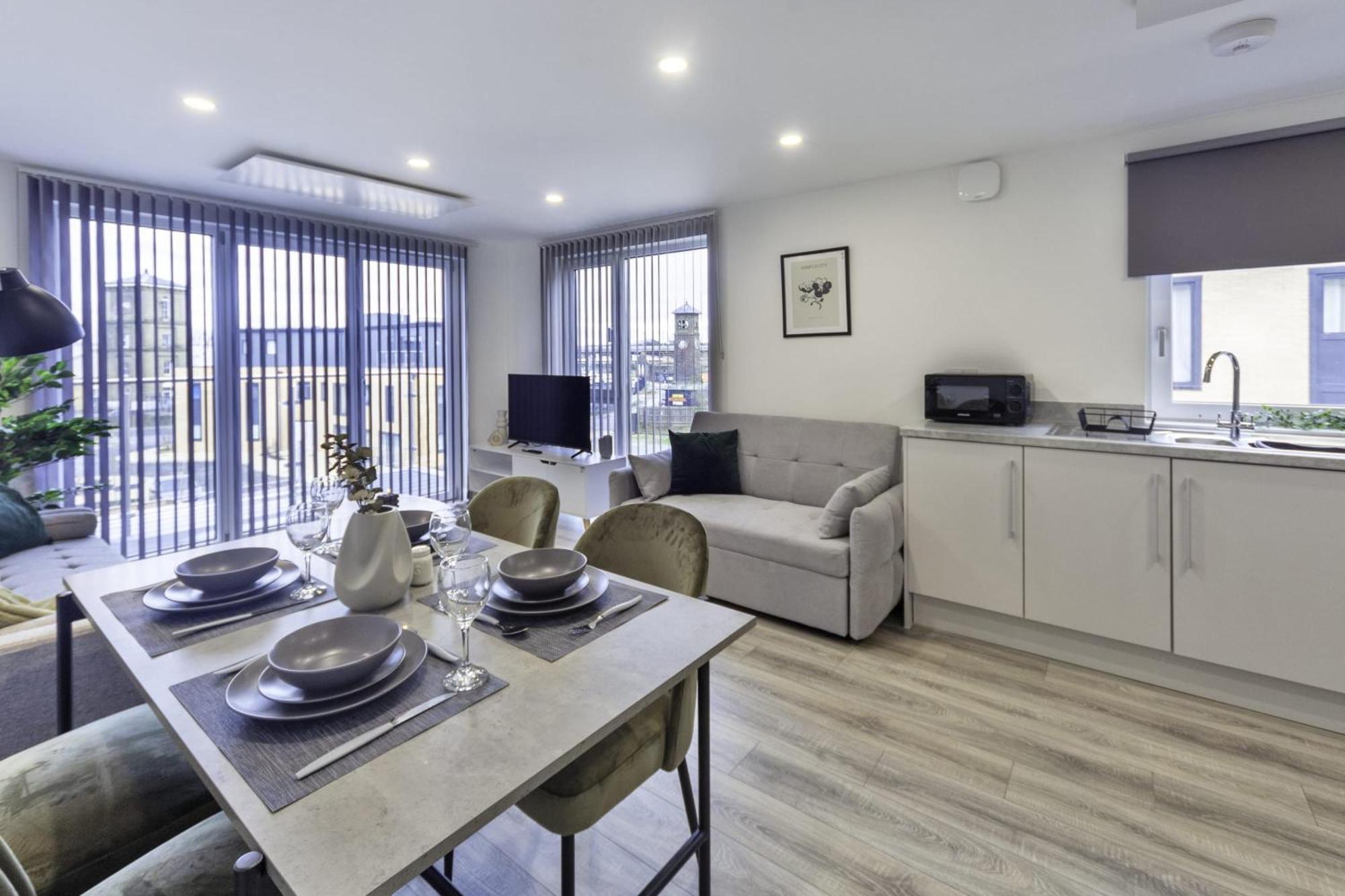 Modern And Bright 2 Bed Apartment In Ashford 阿什弗德 外观 照片