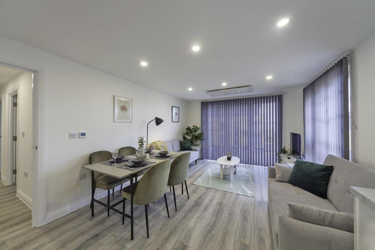 Modern And Bright 2 Bed Apartment In Ashford 阿什弗德 外观 照片