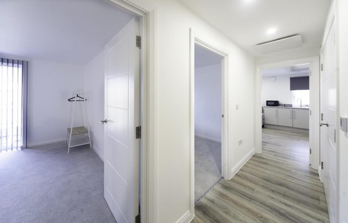 Modern And Bright 2 Bed Apartment In Ashford 阿什弗德 外观 照片